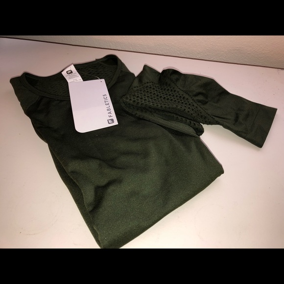 Fabletics Seamless Top - Picture 5 of 5